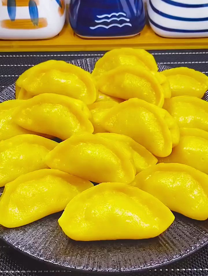 玉米面大蒸饺香得不得了