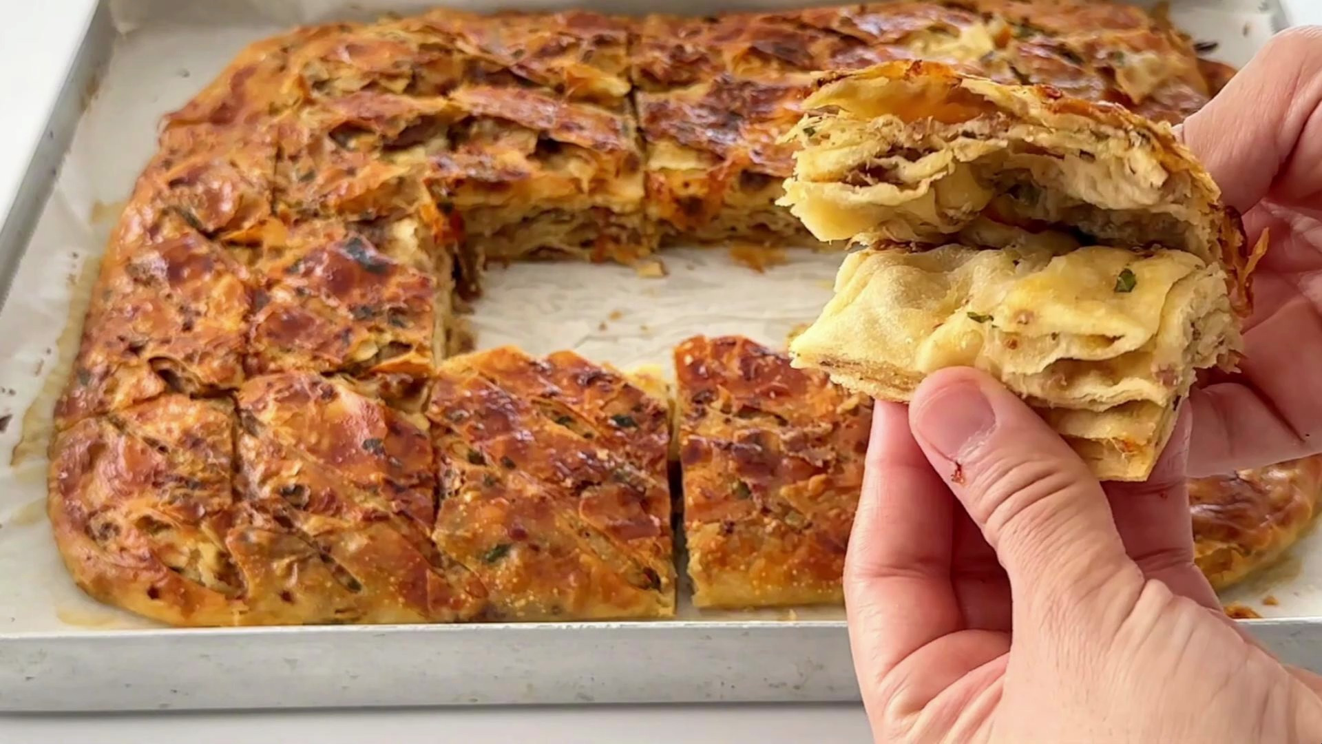 太好吃了,烘焙师给的食谱,这样做出的酥皮点心真的是酥的掉渣