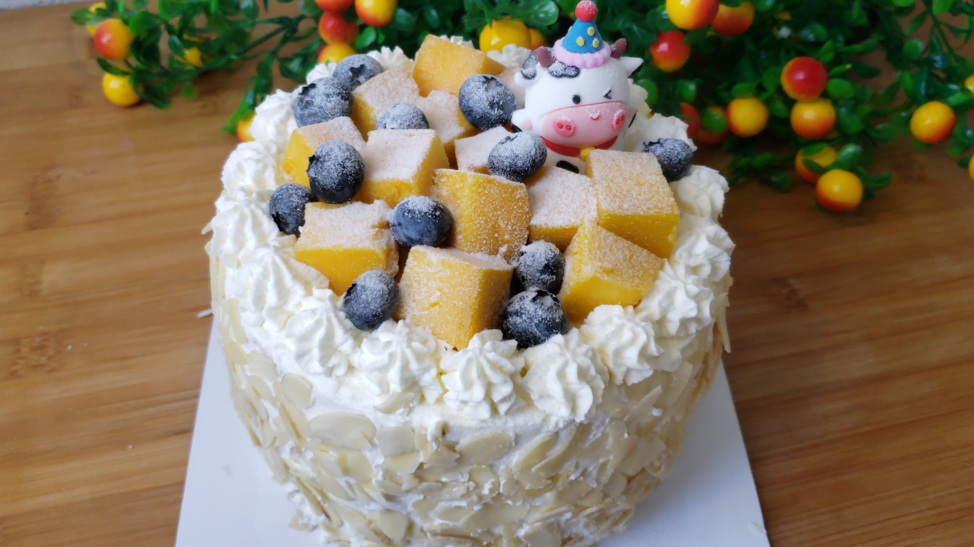 自学烘焙第一次做抹面蛋糕,过程很紧张,大家看看我做得怎么样