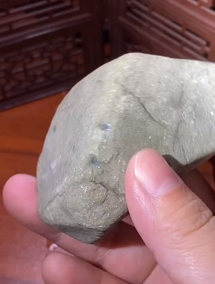 价值3w多玩的翡翠原石,开窗扒皮全过程!