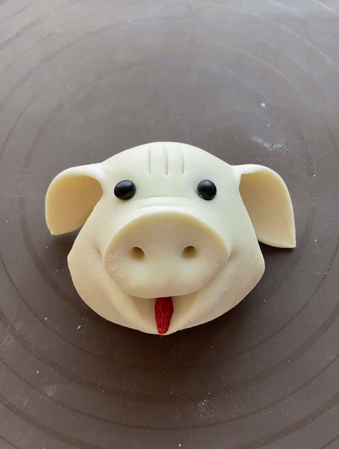 可爱的猪头馒头 花样面食