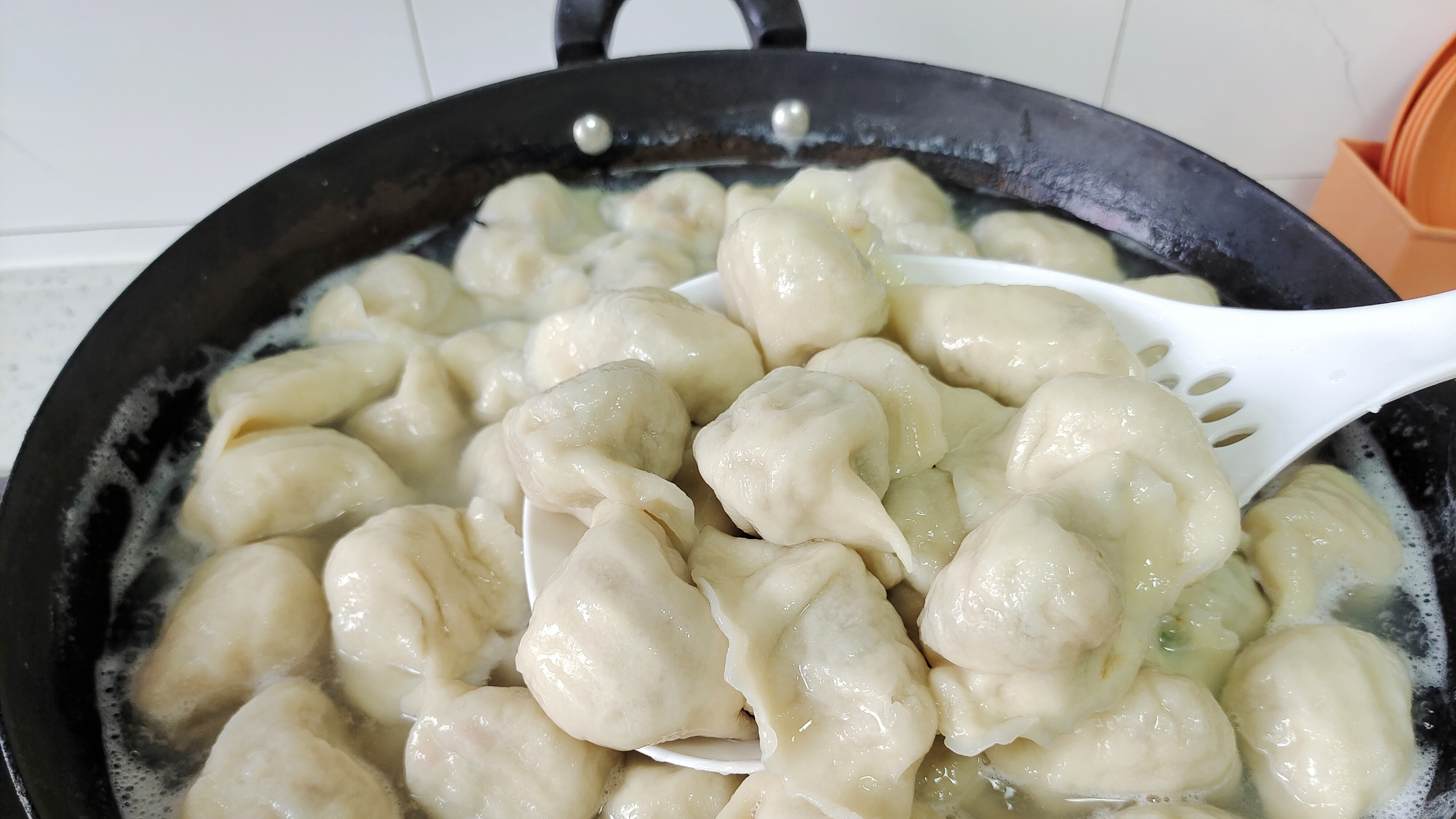 8月多给孩子吃这馅水饺，眼睛明亮身体壮，这周吃了8次，每次吃光