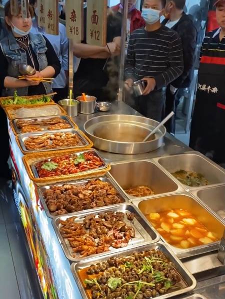 牛杂技术开课了!只要你能吃苦,不怕累,学会就能摆摊赚钱养家!-度小视