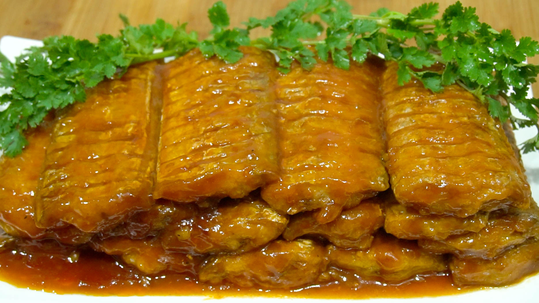 做糖醋带鱼，好多人第一步没做对，大妈教你一招，肉嫩没一点腥味