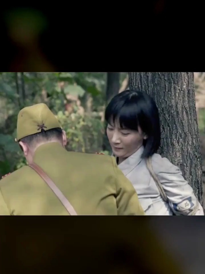 1941年女战士莫林被鬼子抓获,鬼子竟然问她:"你认识莫林吗?