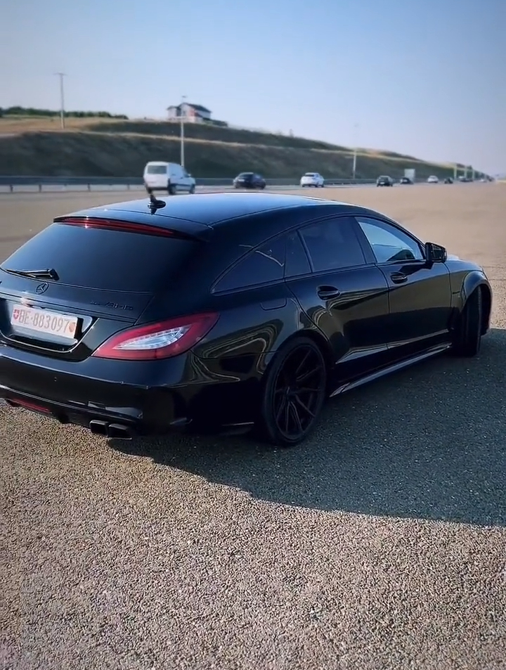 cls63猎装,简直太帅了,兄弟们!