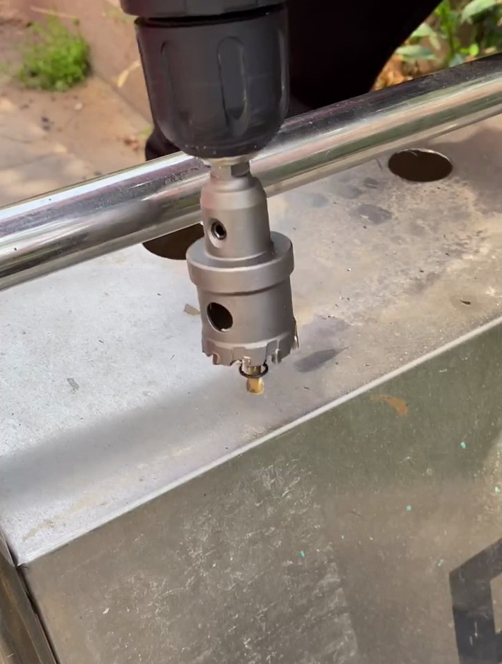 钢板开孔器 钢板打孔简单快捷省力 开孔器 五金工具 装修工具-度小视