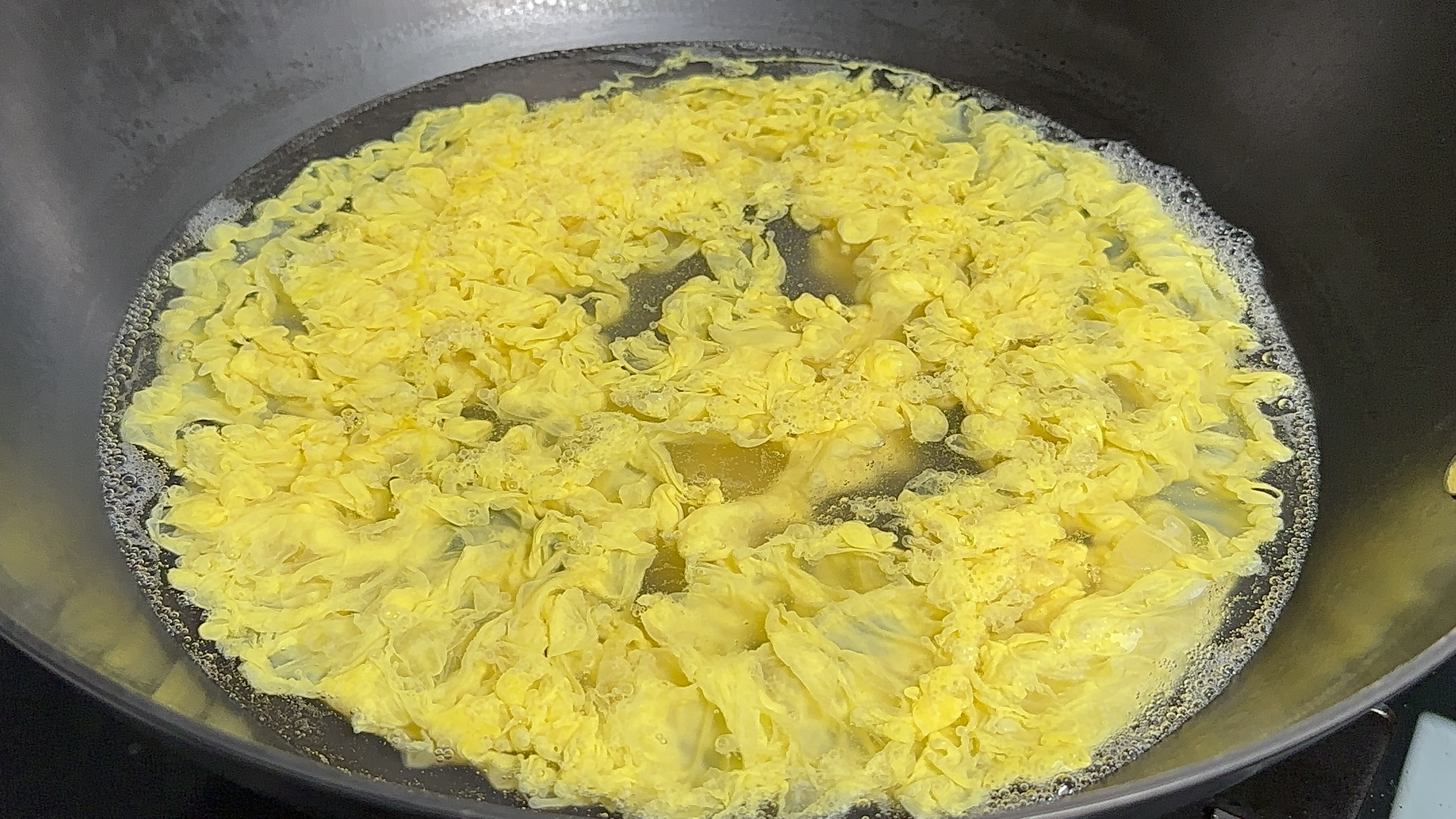 紫菜蛋花汤,好吃有技巧,只需要2步,鲜嫩爽滑汤鲜味美
