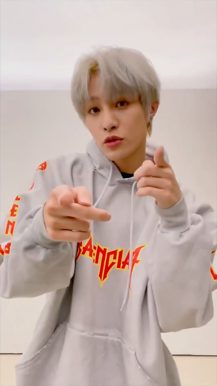 威神v刘扬扬《love theory》视频公开,帅气溢出屏幕