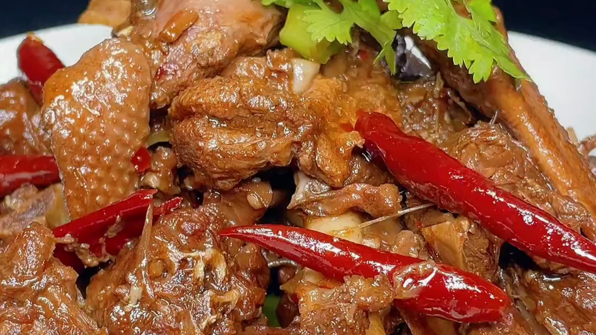 这样做的啤酒鹅入味又好吃,大口吃肉的感觉太棒啦