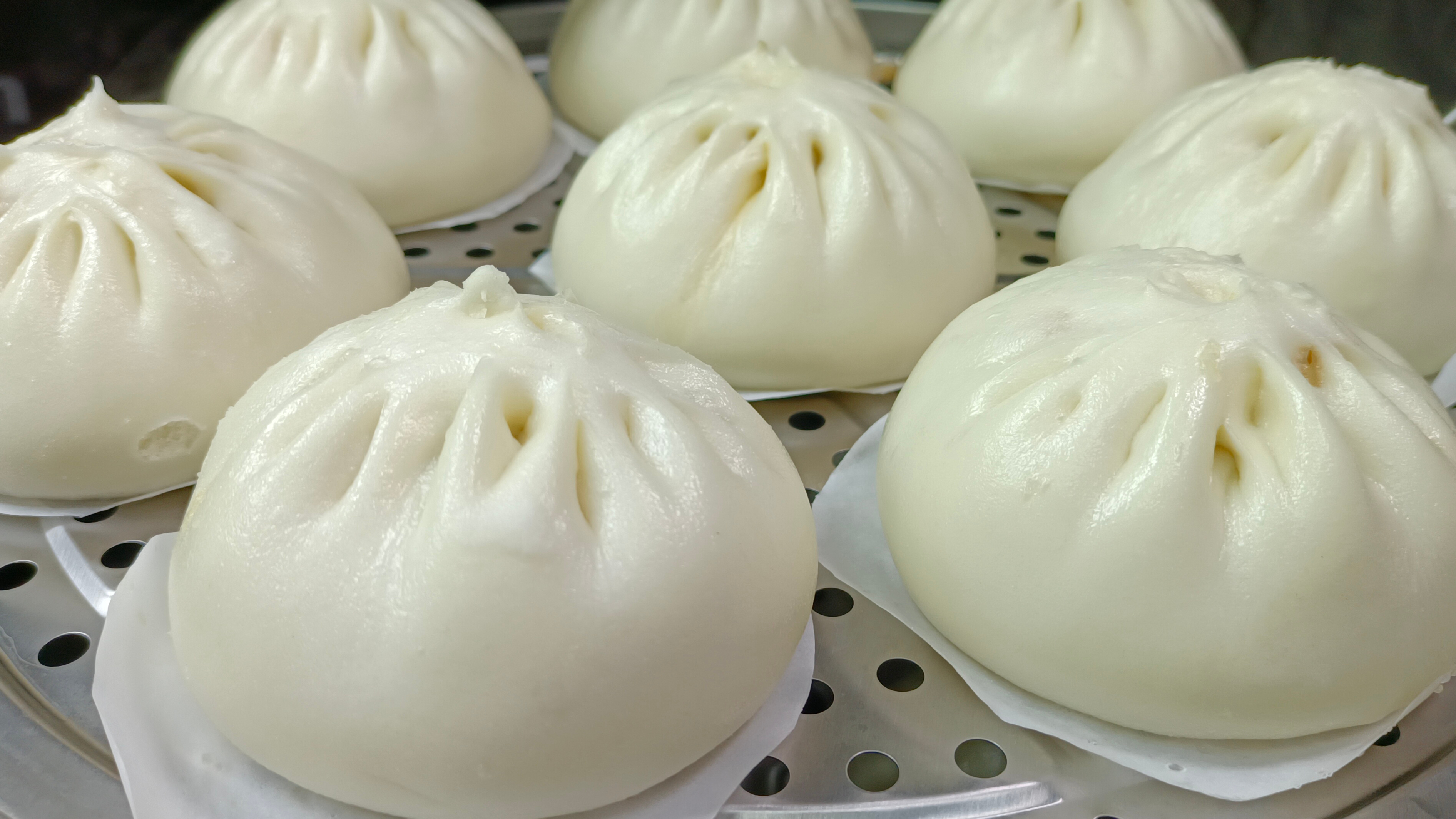 蒸包子最忌提前发面,老保姆教你一招,个个松软不塌陷,一次成功
