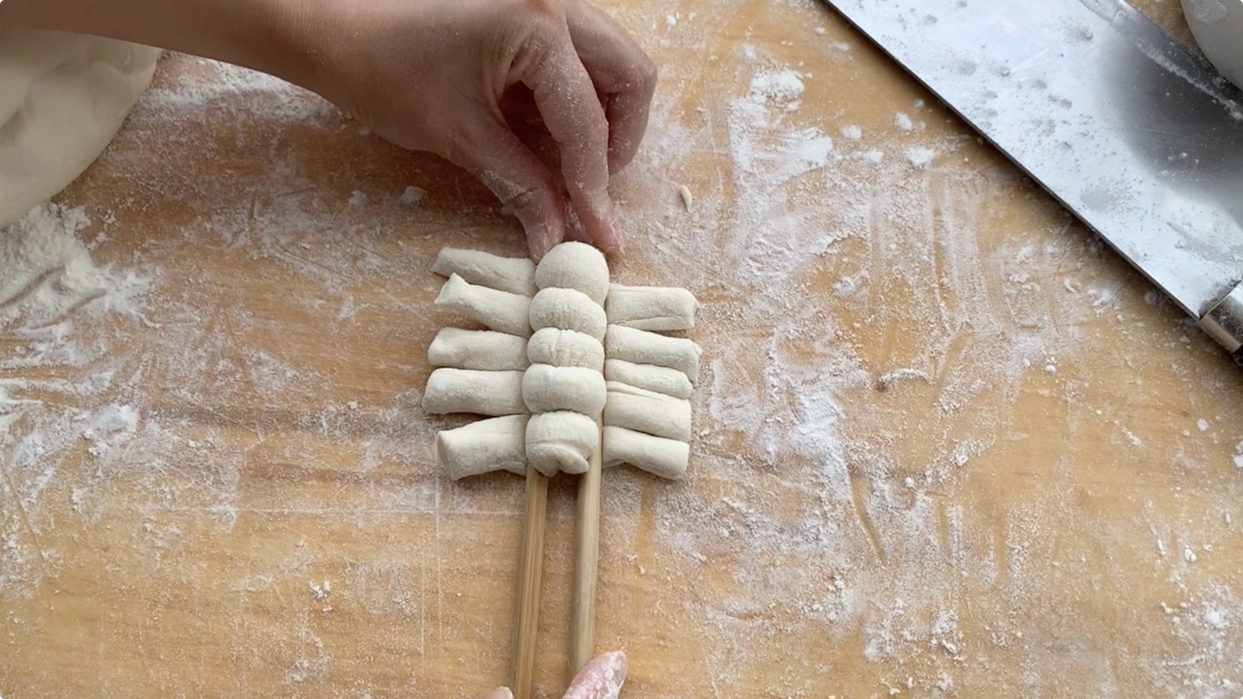 花样面食这样做,筷子一夹好看了