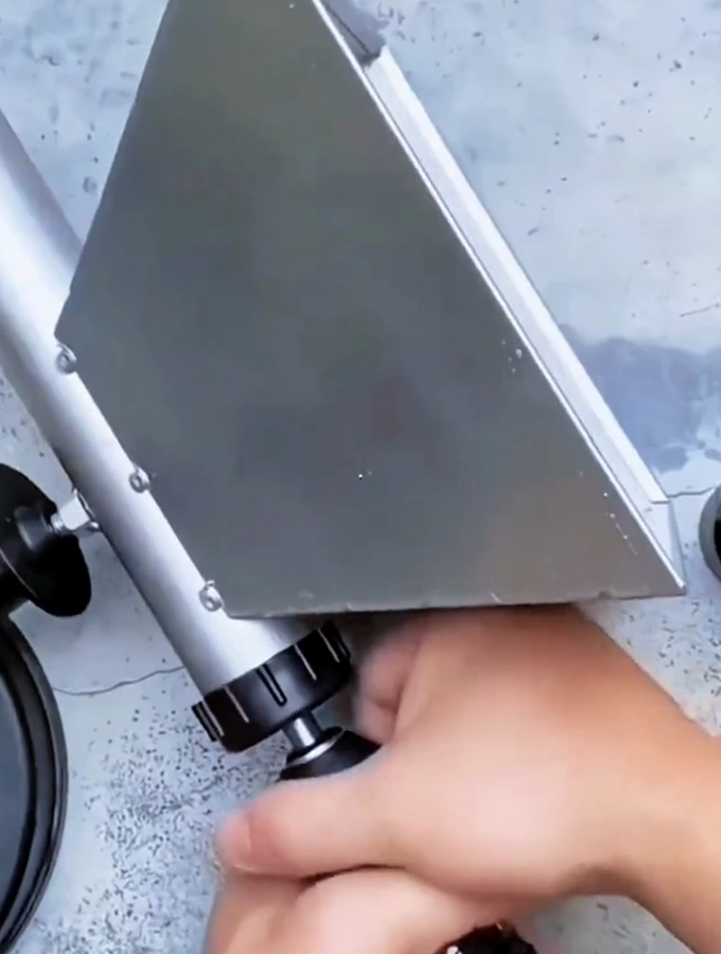 这个"电动水泥填缝枪"太神奇了,让人大开眼界,太牛了!