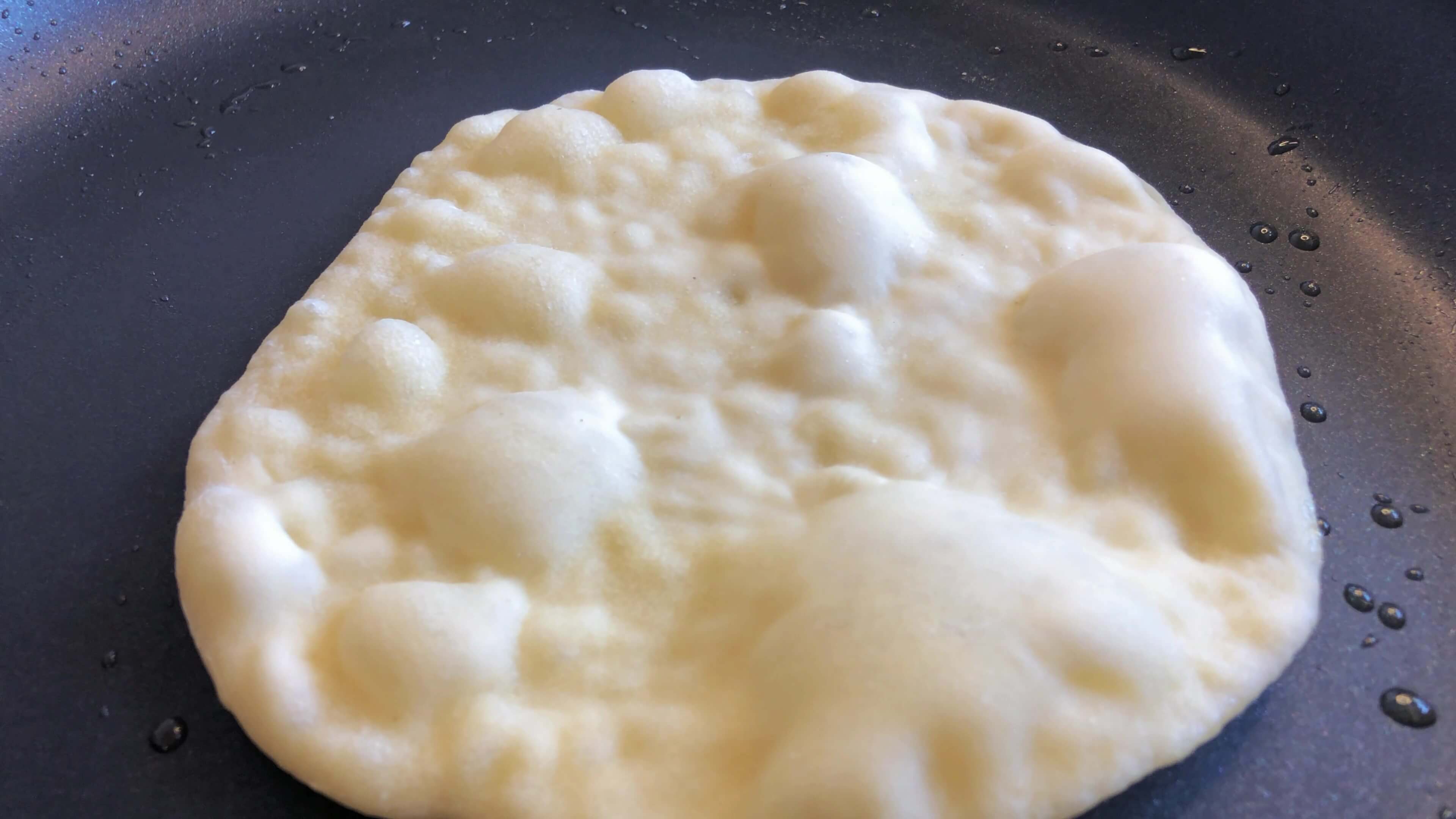 2元钱搞定5星面包 免烤箱松软土耳其扁面包 @旺厨艺FlameCuisine