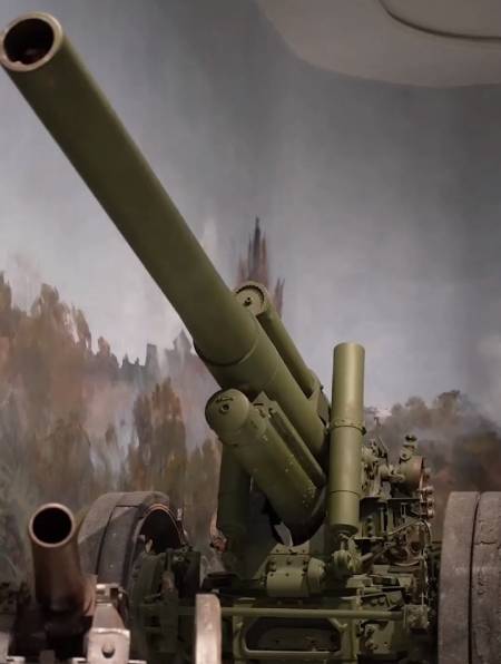 德国造32倍口径150毫米榴弹炮-度小视