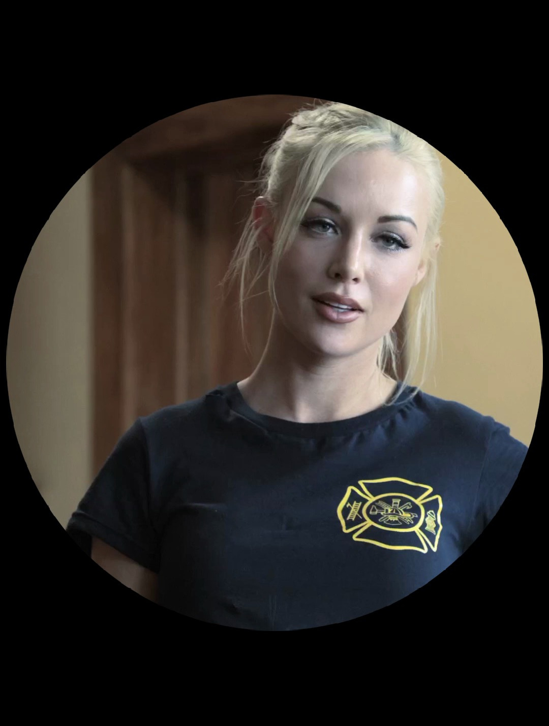 在给大家推荐一部电影灭火宝贝