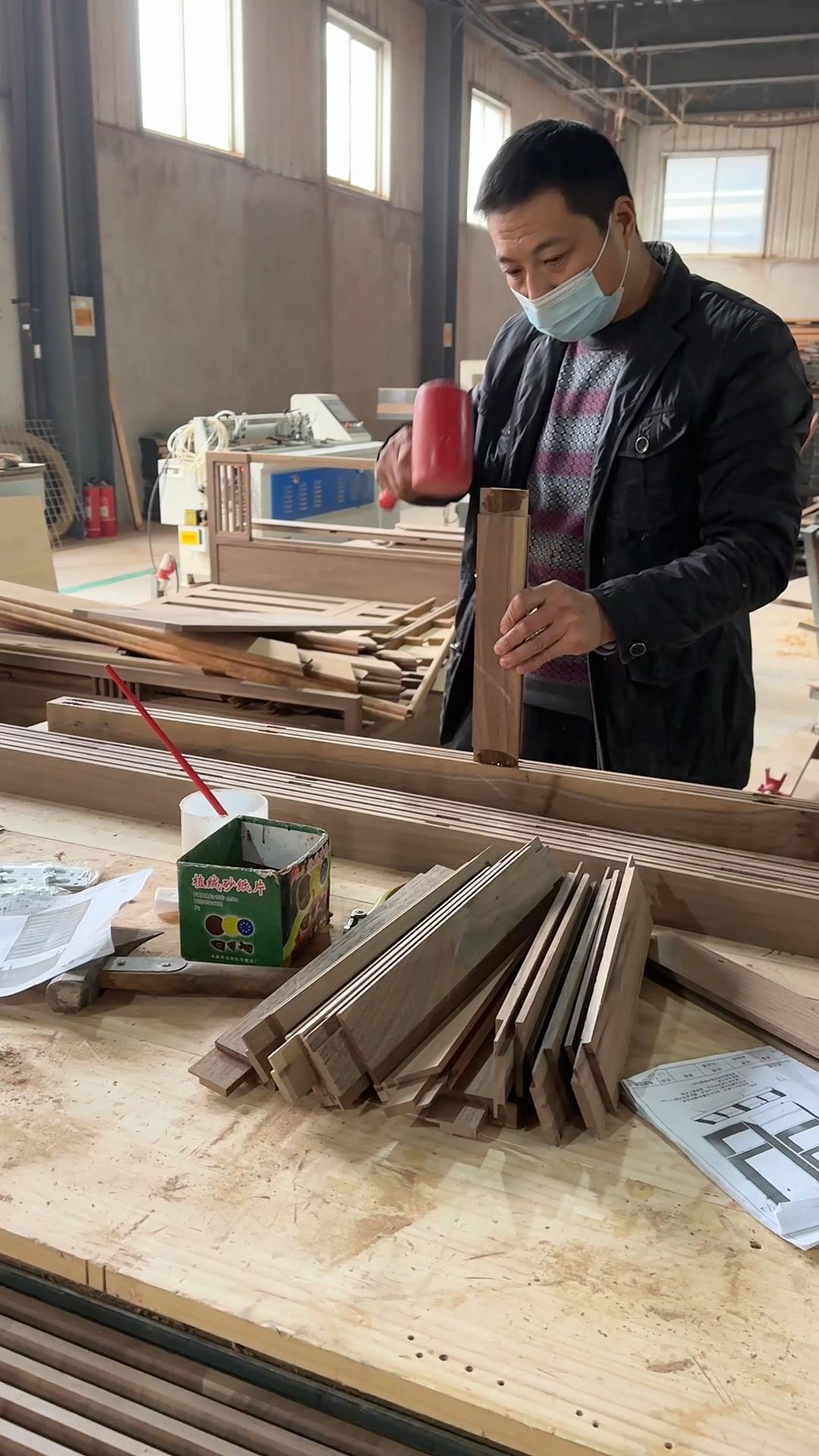 家具工厂急需大量开料工,木工