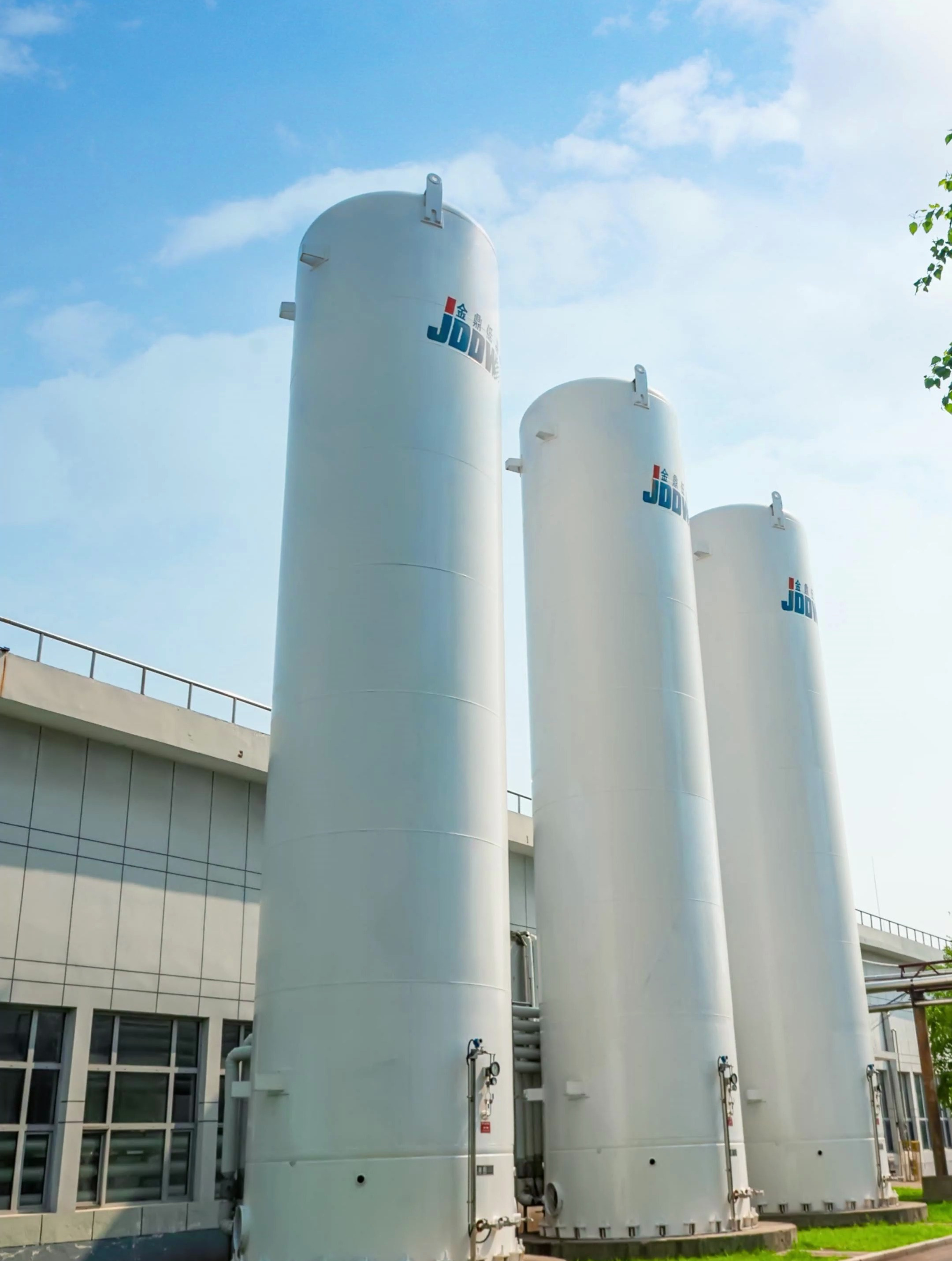 液氧储罐液氮储罐液氩储罐二氧化碳储罐生产厂家-度小视