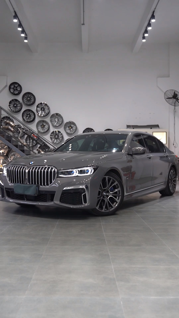 20多岁的宝马7系车主这样改一下真的舒服