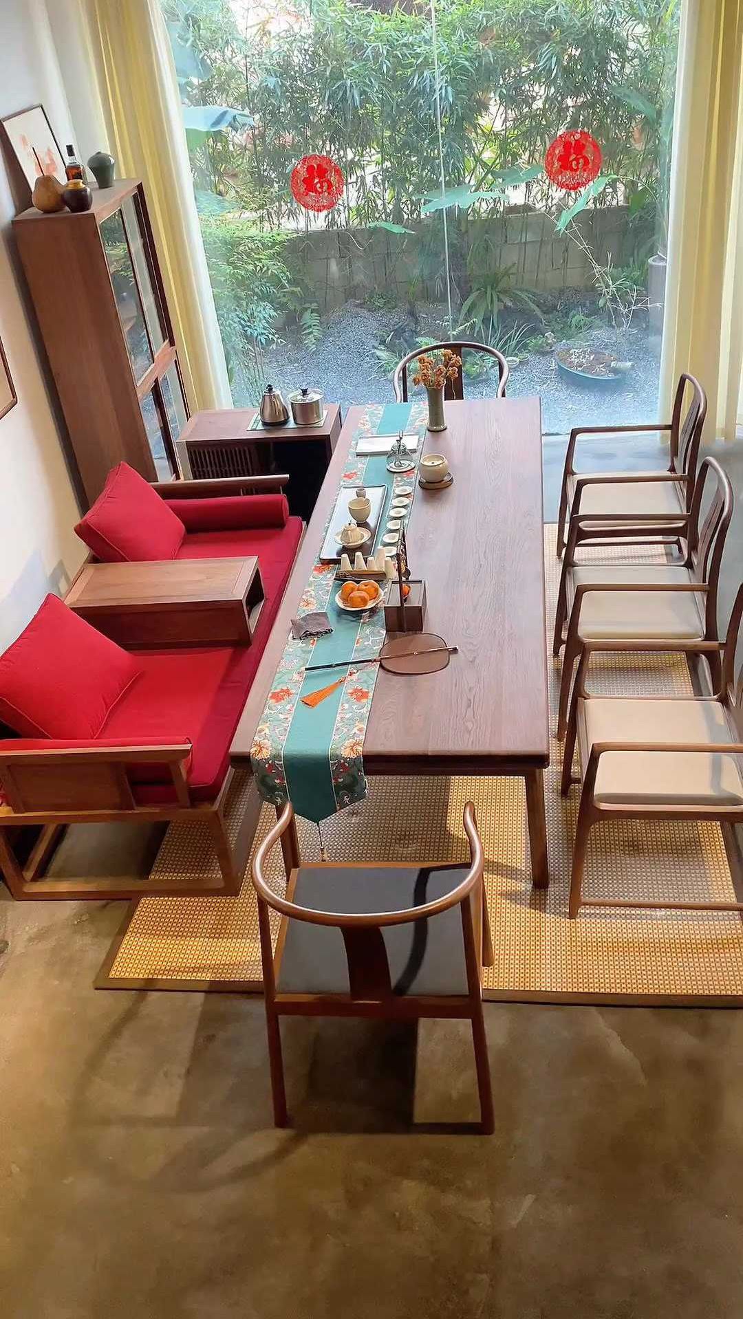 「一床一茶一世界」黑胡桃实木罗汉床 茶桌