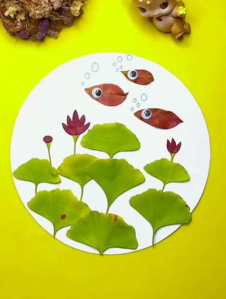 树叶贴画:树叶粘贴荷塘小鱼……-度小视