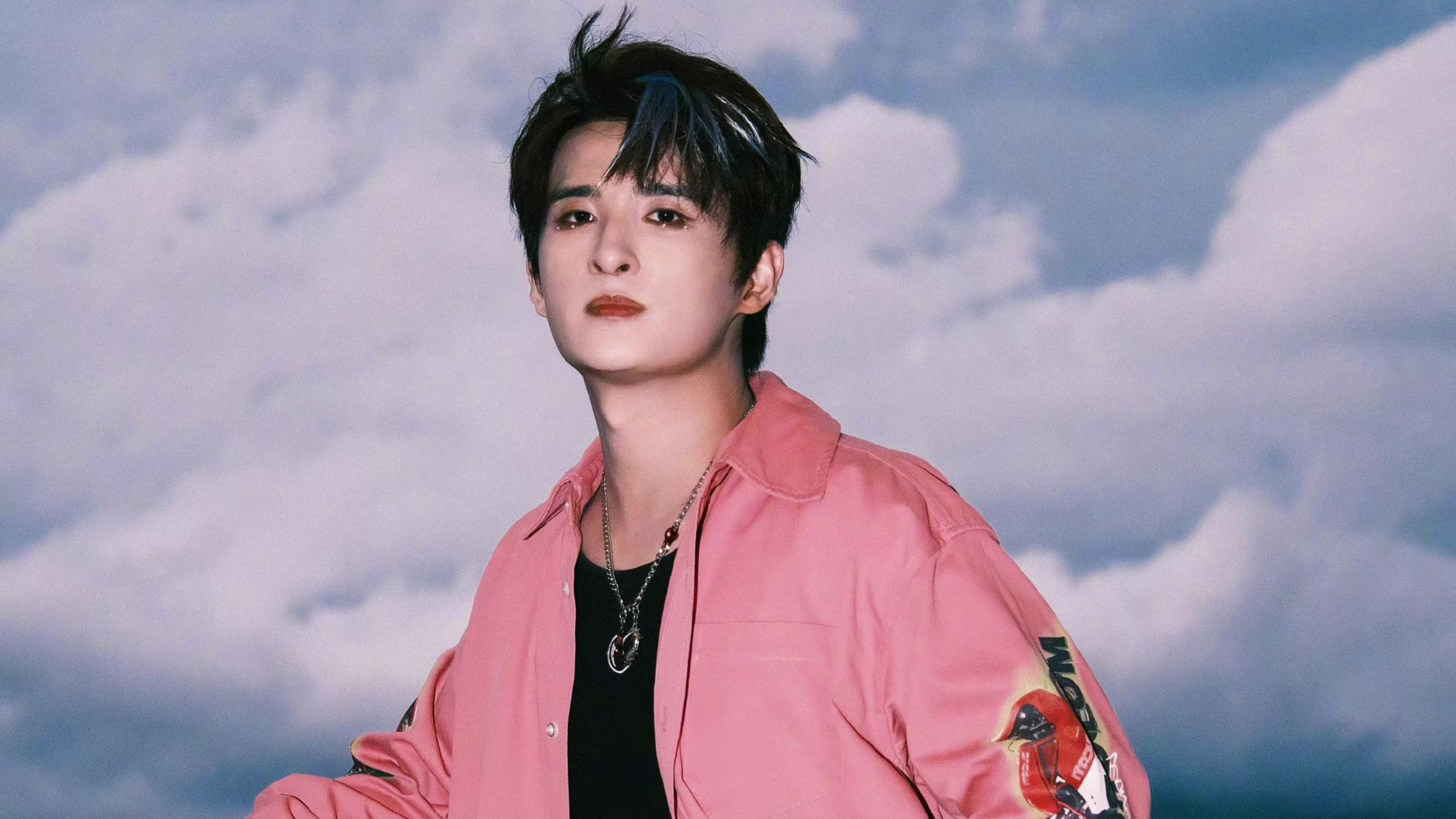 张远竟然是至上励合的?张远8G冲浪回应:想过糊,没想过这么糊