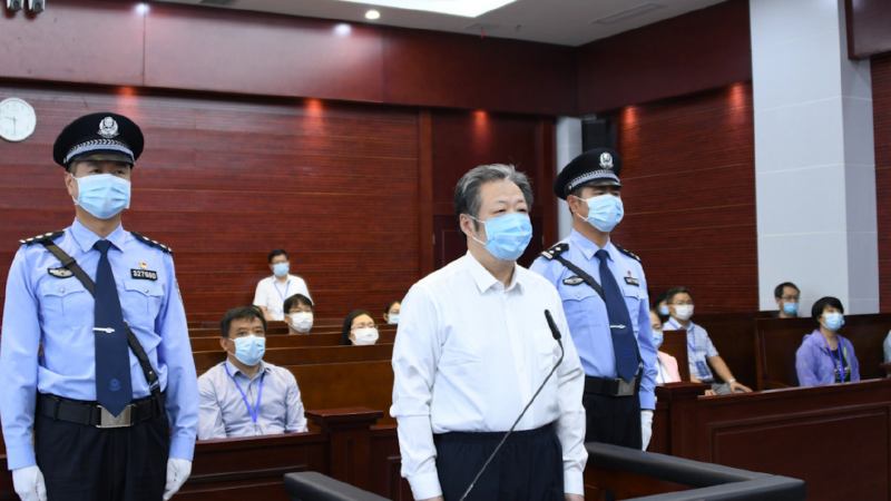 国家烟草专卖局原副局长赵洪顺被判无期 涉案9032万元