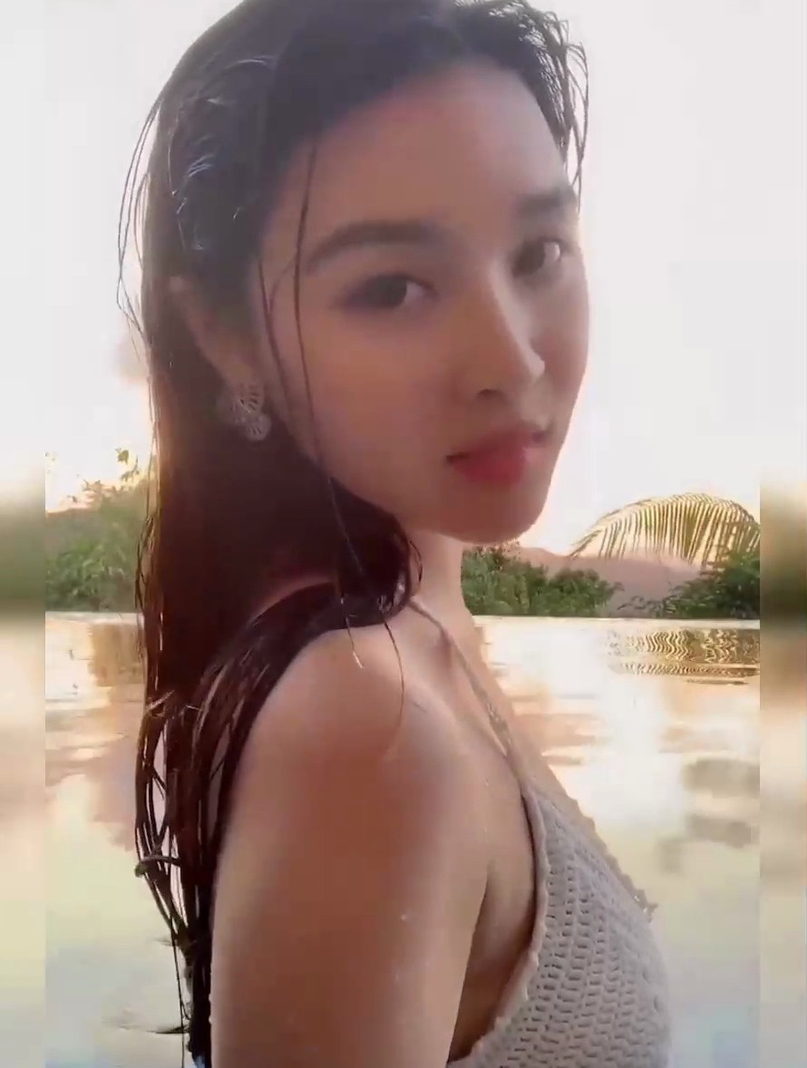 极品泳装比基尼美女