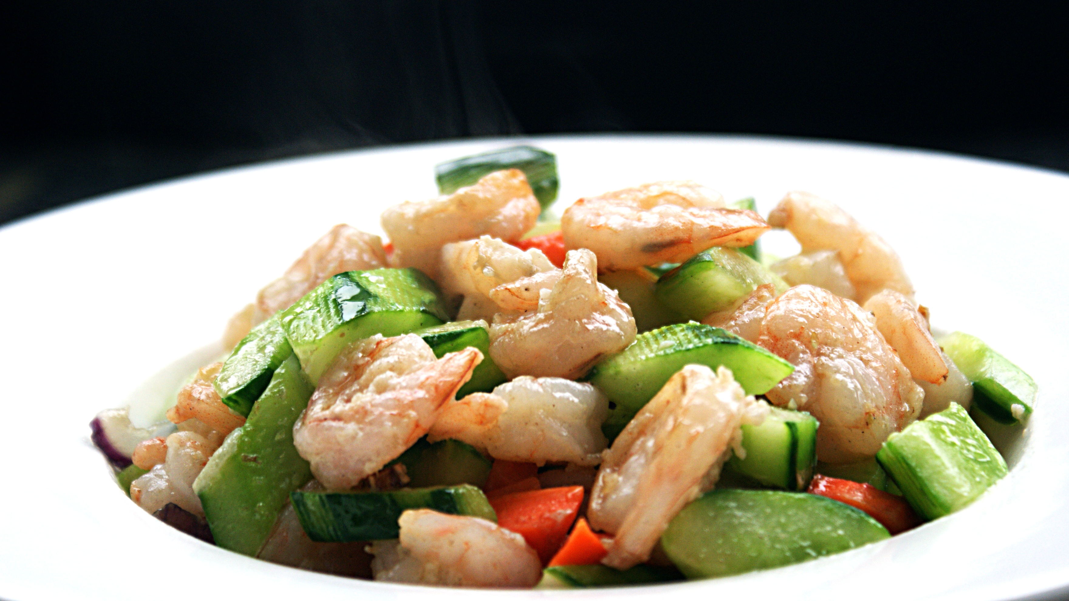 黄瓜炒虾仁的家常快手做法 饱满滑嫩 清脆爽口