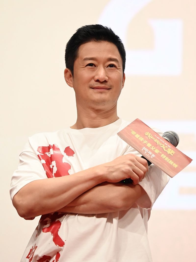 演员吴京,平易近人,温暖治愈!