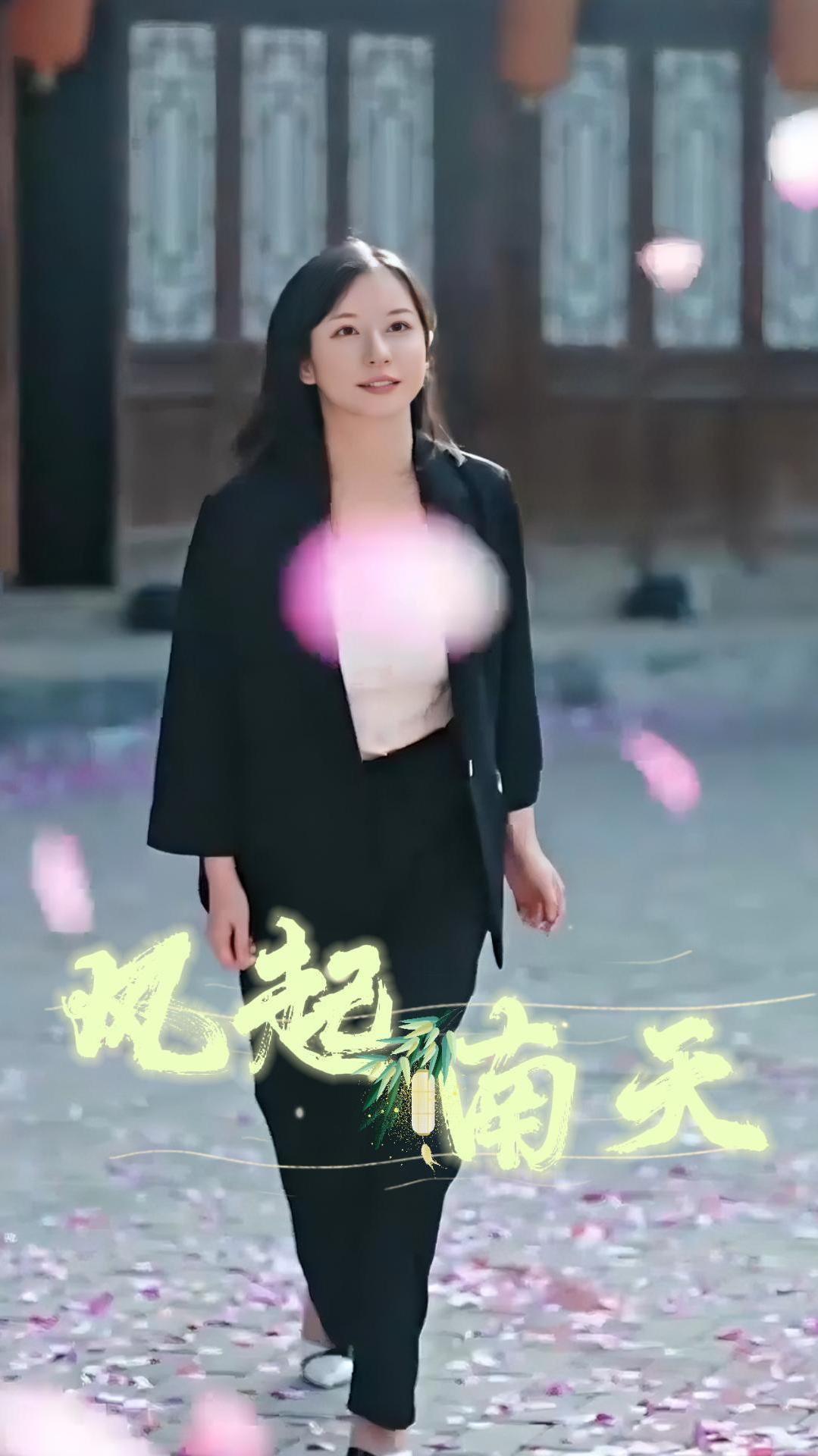 众人以为酒是送给魏子卿的,让叶南天倒酒