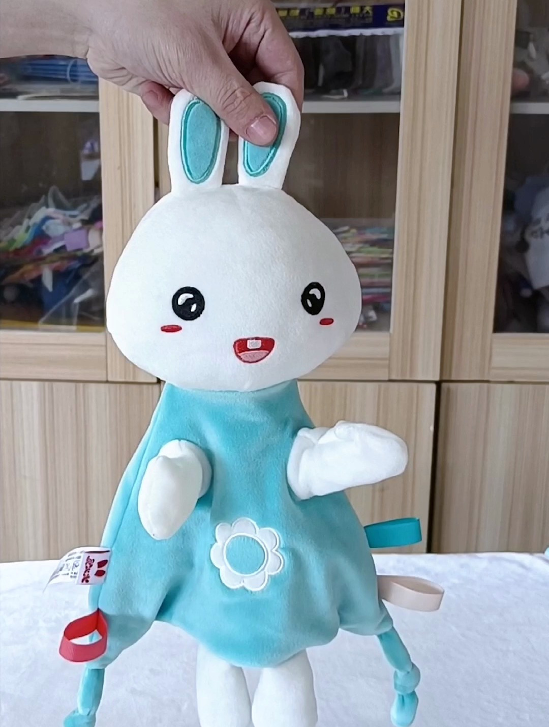 米兔毛绒玩具专业生产各种毛绒娃娃公仔,手偶抱枕等!
