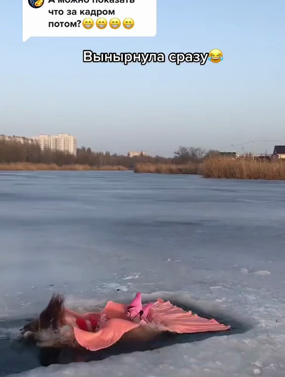 俄罗斯 少女 泳装图片