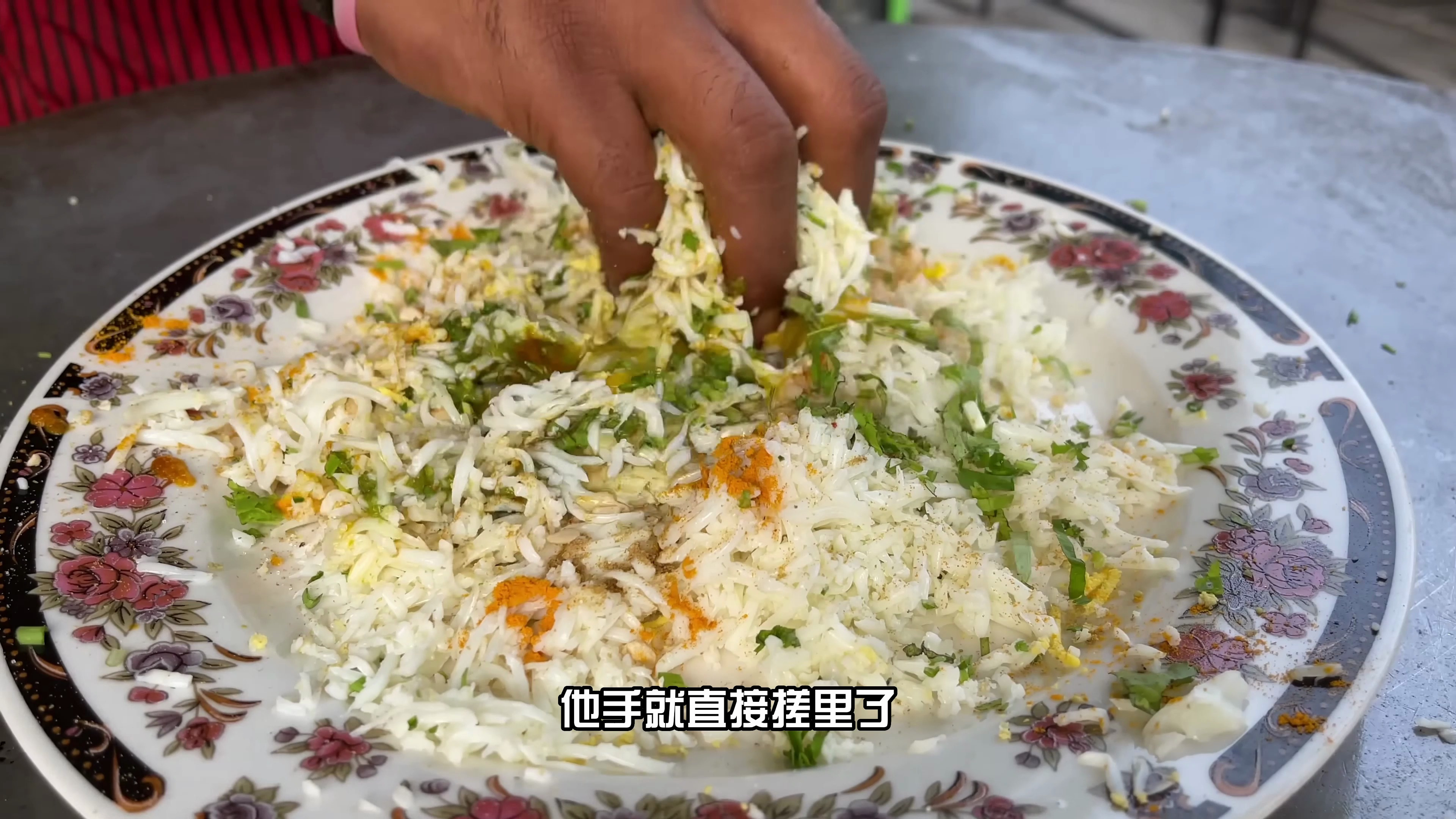印度街边美食,煎蛋卷