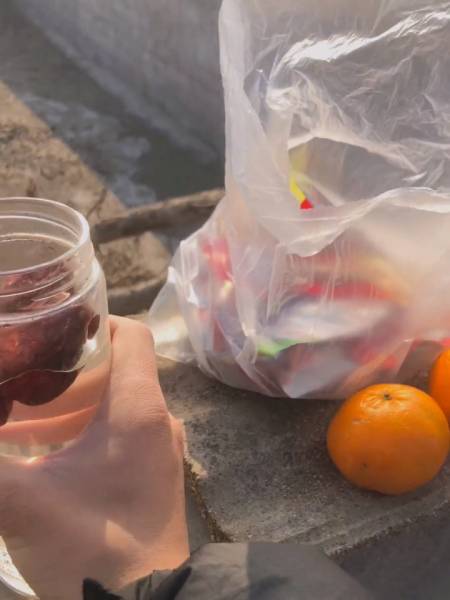 回到农村我终于也用上这音乐了抖腿喝茶嗑瓜子