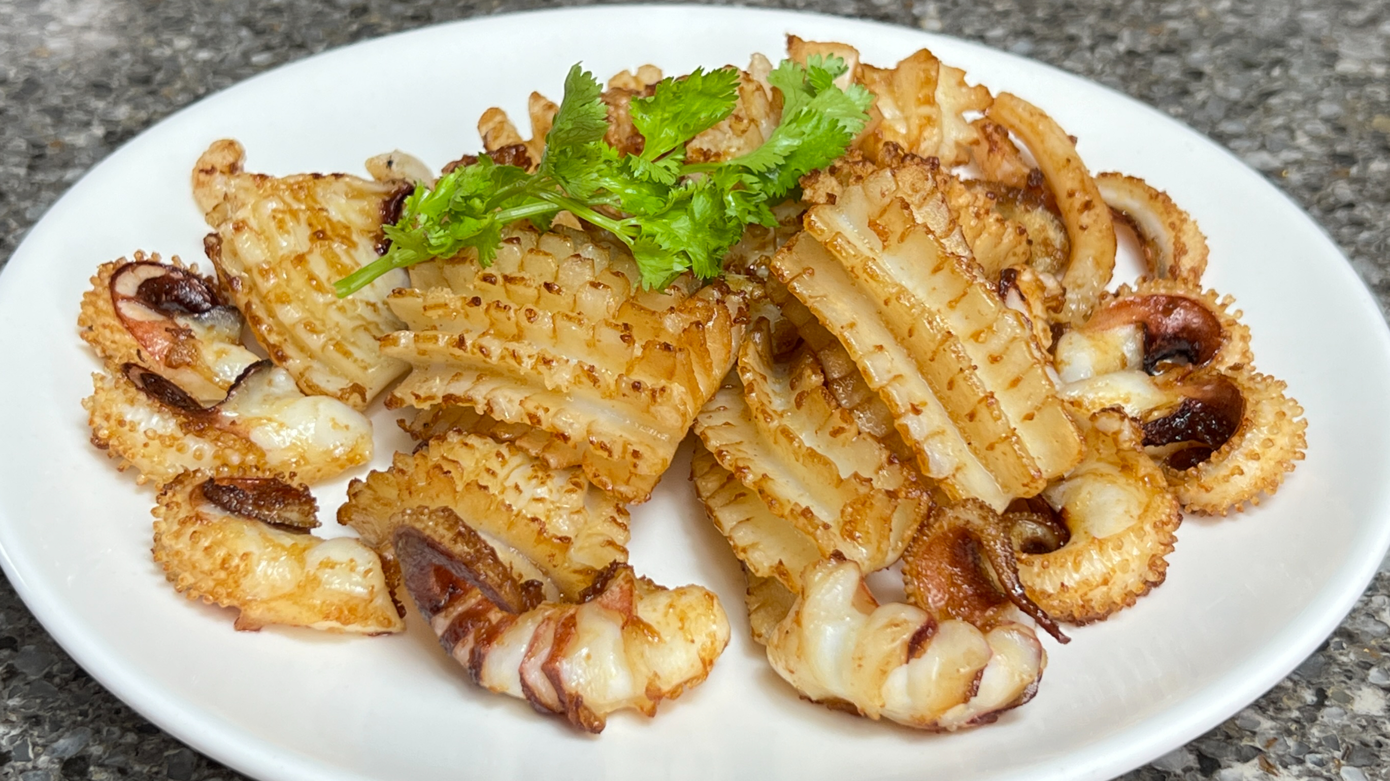 脆皮红烧墨鱼做法，皮脆肉嫩，越吃越香，学会可以在家露一手