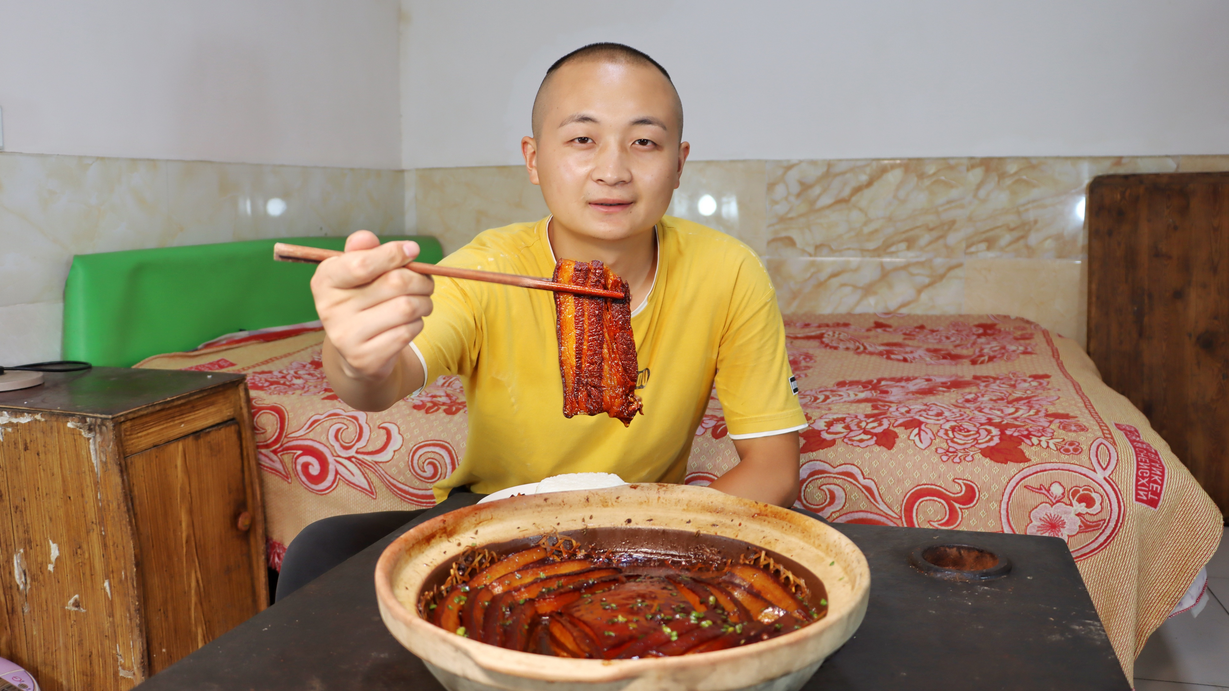 120买块五花肉，大冬做中华名吃“把子肉”，酥烂够味