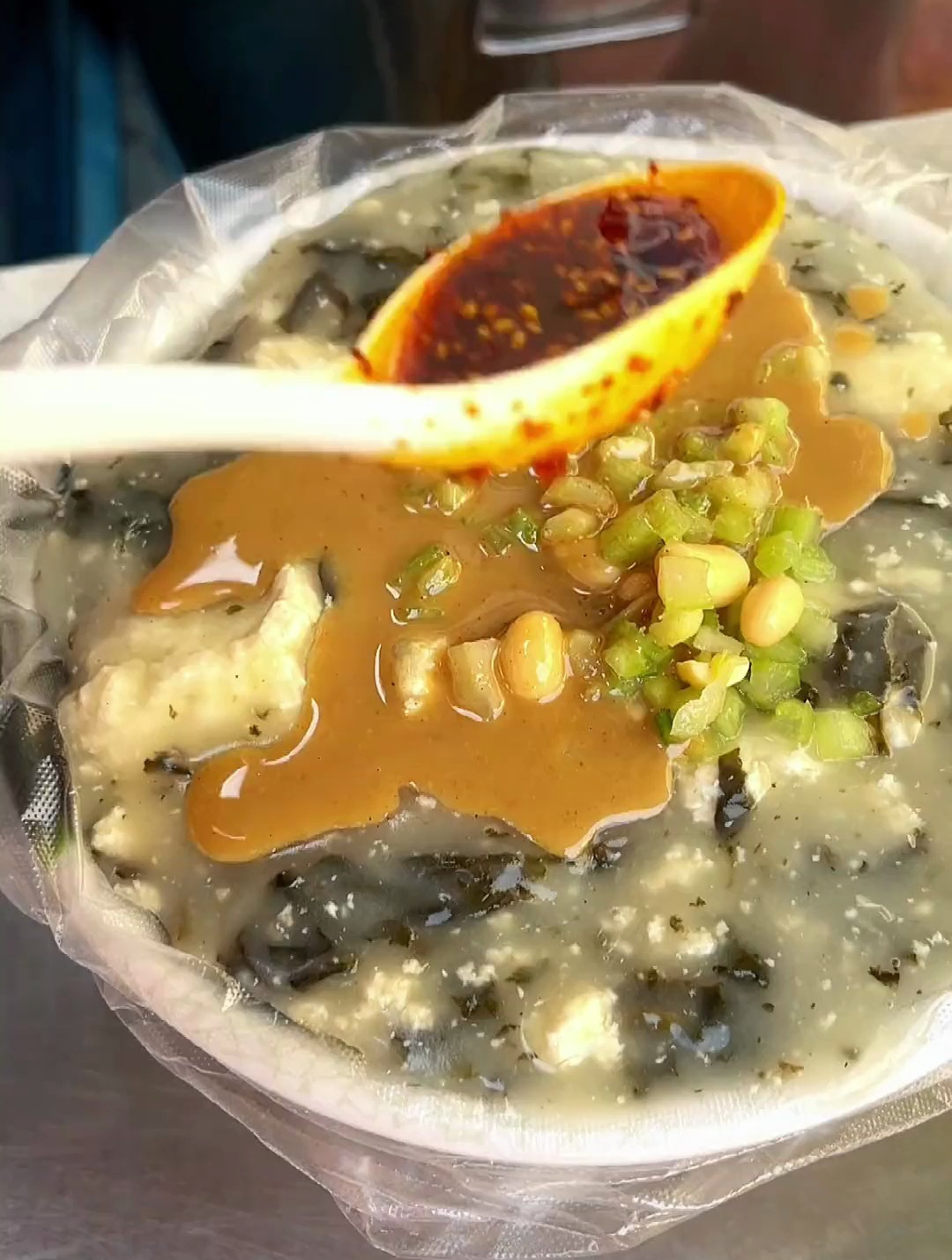 驻马店西平风味,芝麻叶豆腐脑,喝着就是美味