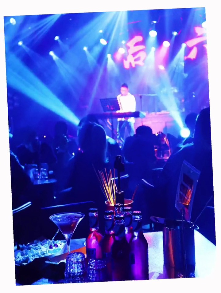 氛围感爆棚小酒吧 拍照打卡圣地