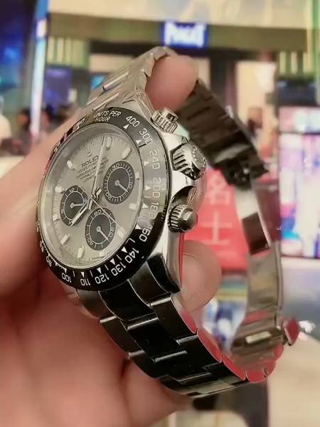 腕表:实拍劳力士"灰迪",果然是男人的钢王-度小视