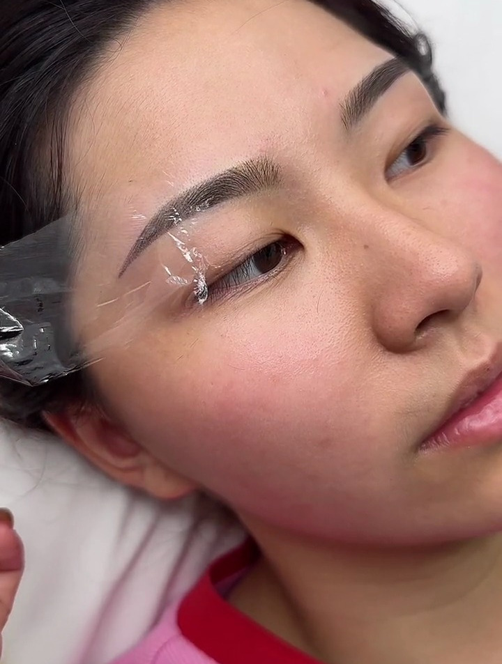 刚做好的野生眉,可以立马就上街,伪素颜效果一流-度小视