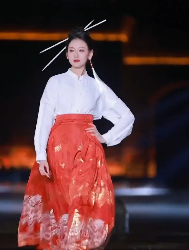 国风大典马面裙汉服走秀,展现东方女子之美!-度小视