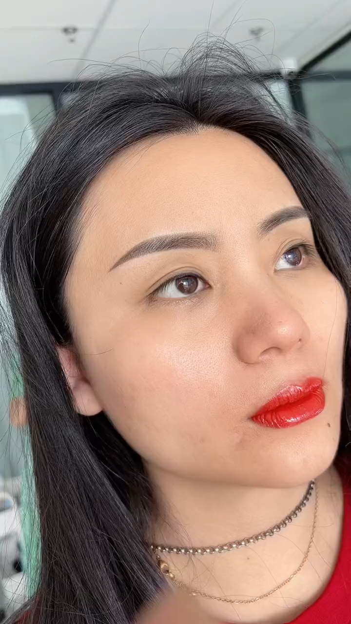 今年做的做正确的一个选择:做了一双特别好看的丝雾眉