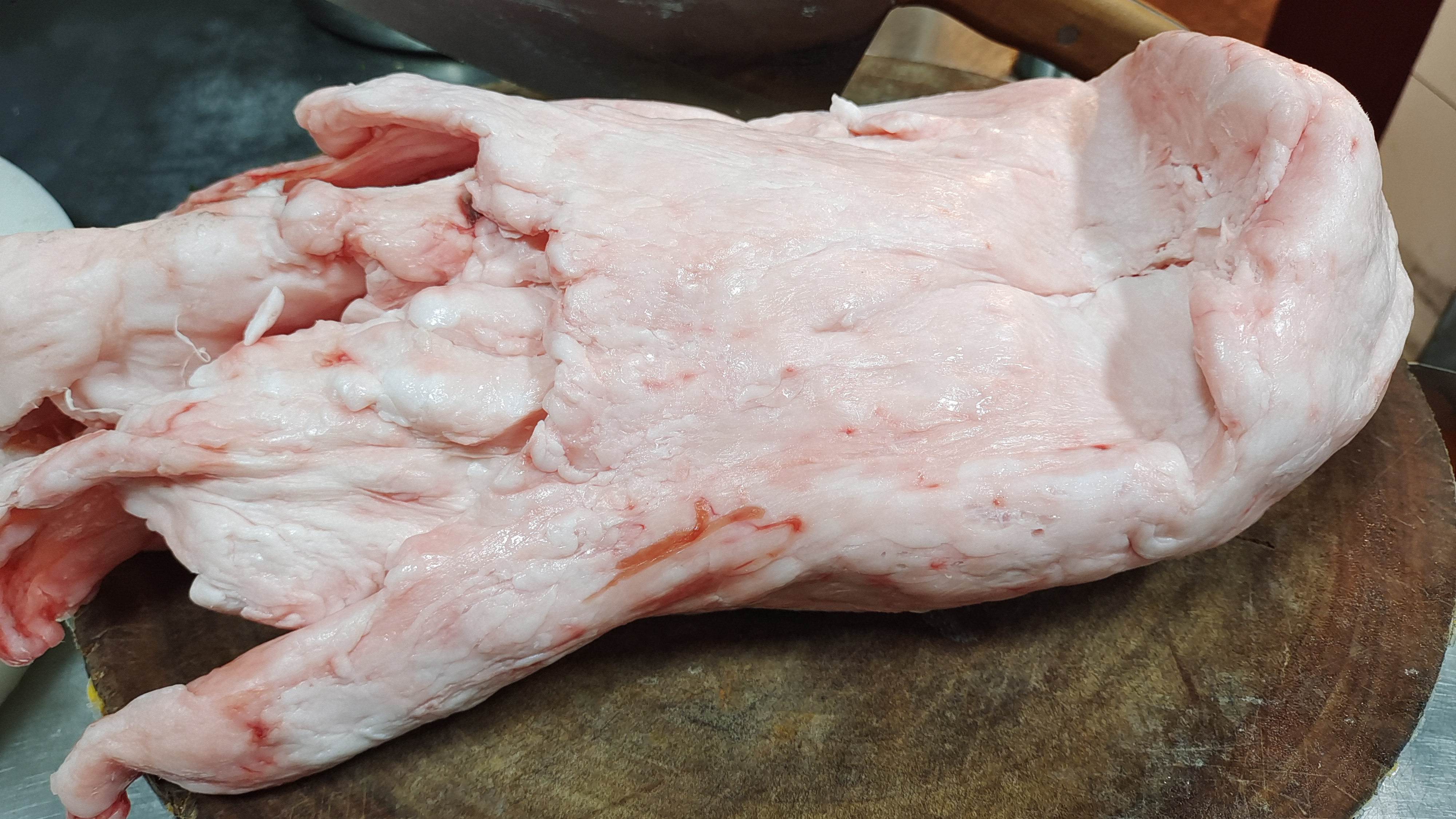 四川民间九大碗有一道猪油做的菜，儿时的味道，吃过的都是中年人