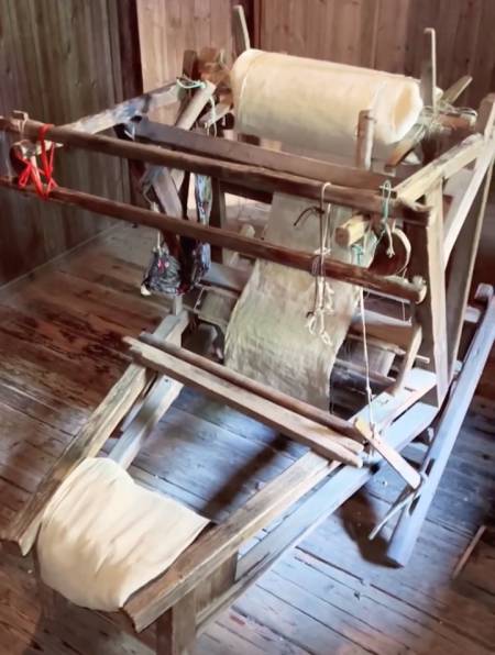 古老传统的木织布机你见过吗?-度小视
