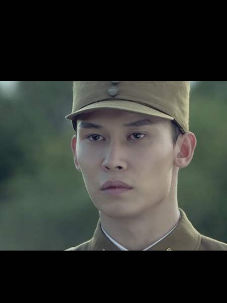 雪豹坚强岁月周男人割袍断义男子日相遇你我不再是兄弟