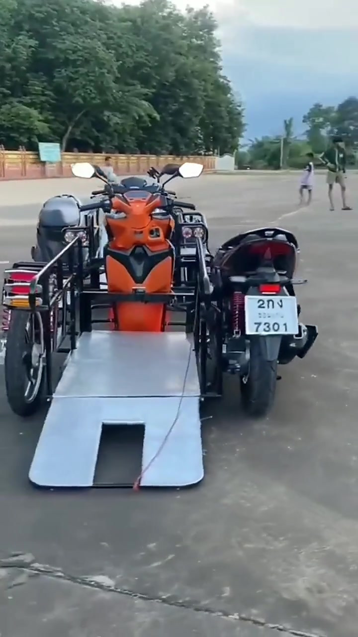 据说这是ktm车主的最终归宿中置预留轮椅