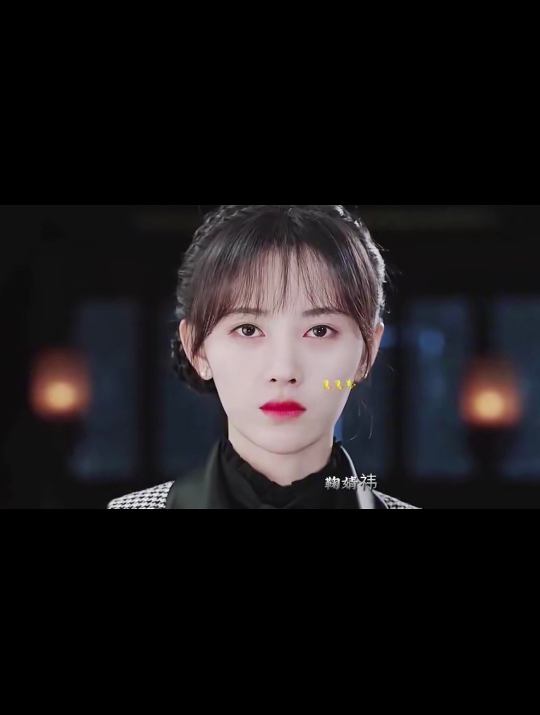 鞠婧祎张予曦颜值对比,民国装扮谁更美?差距一目了然!-度小视