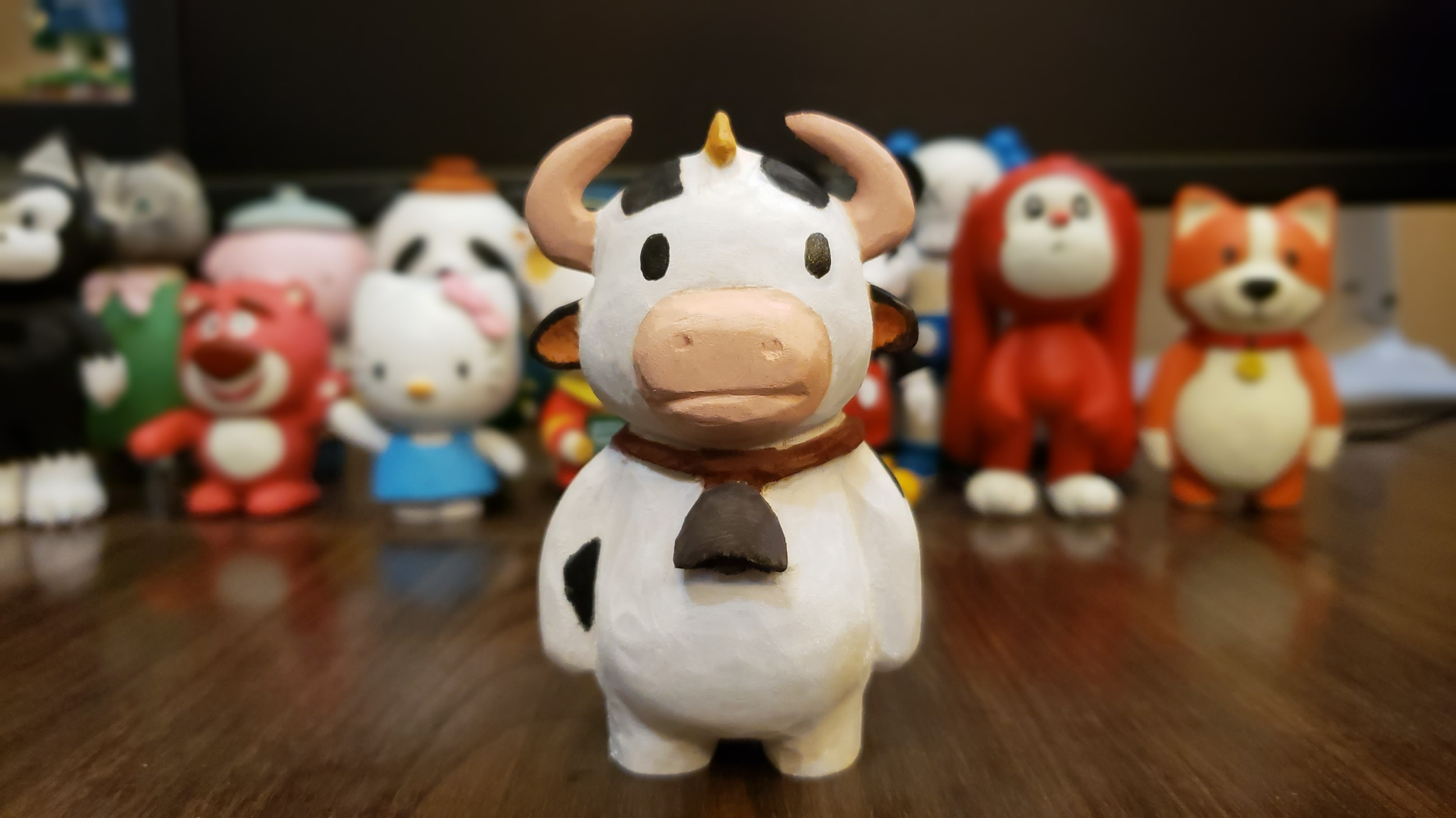 自学木雕,猛兽派对奶牛瓦力手办摆件,食䓍派的实力派