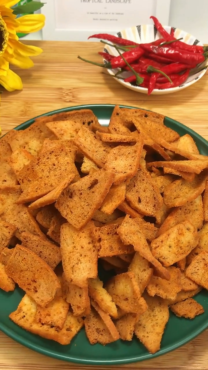 追剧小零食花椒馍片来啦,三种口味,吃一口根本停不下来